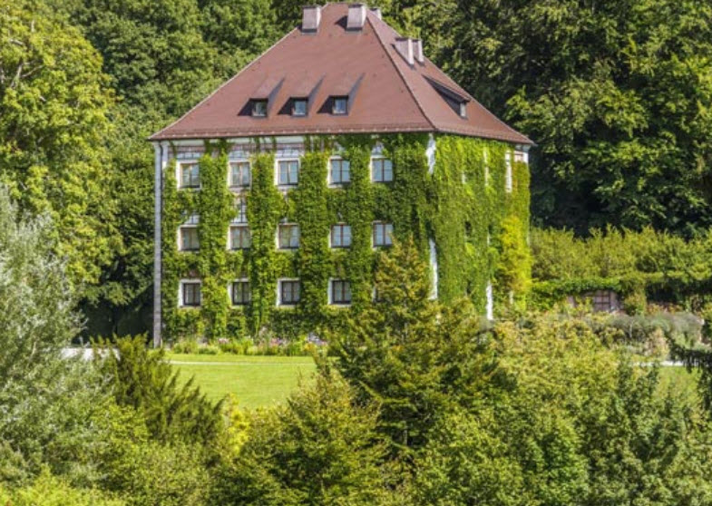 Schloss Berg, Germany